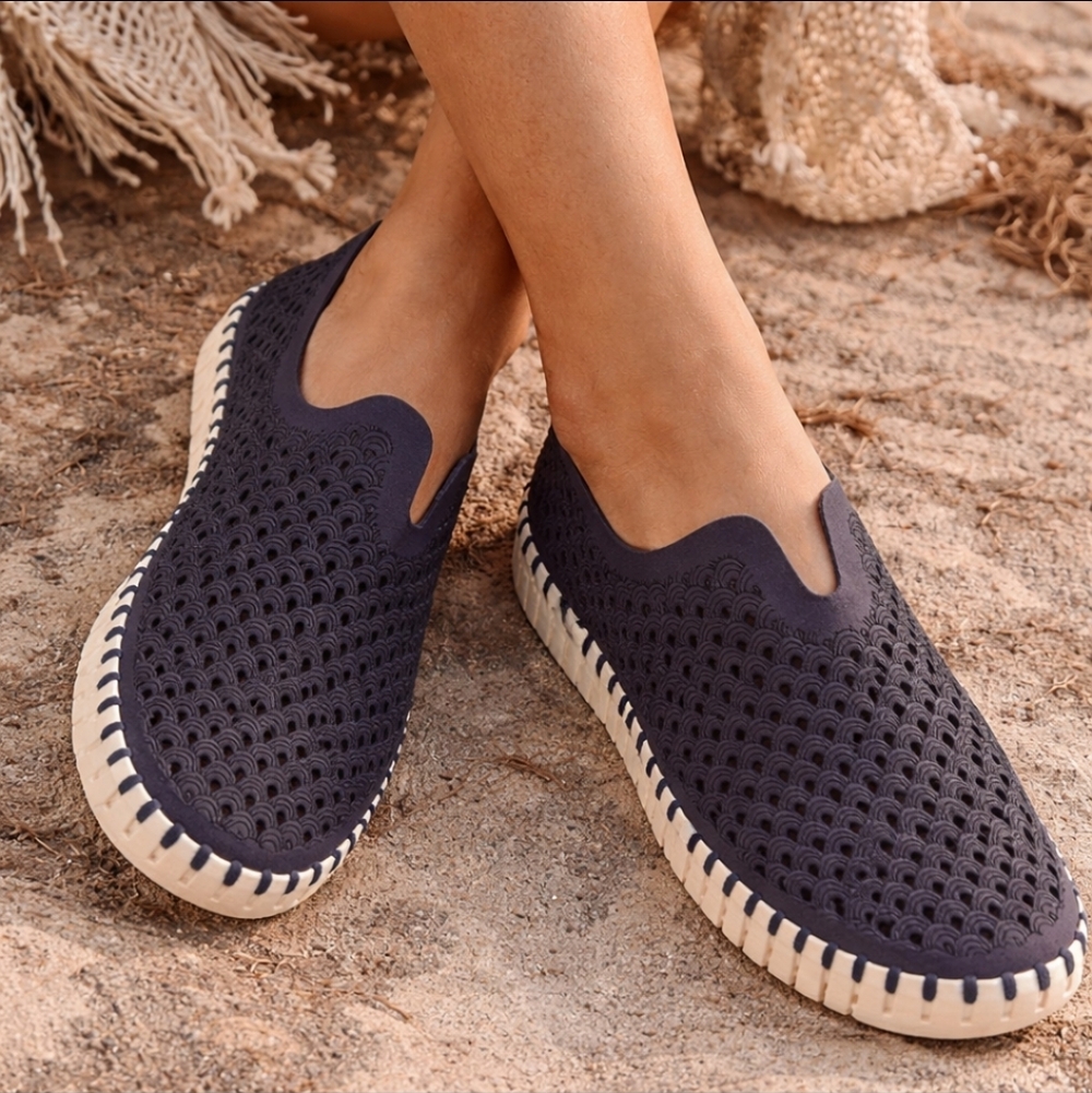 Ilse Jacobsen Tulip Slip On Shoes‎ Navy Perforated Comfort Flats EU 39 US 8.5